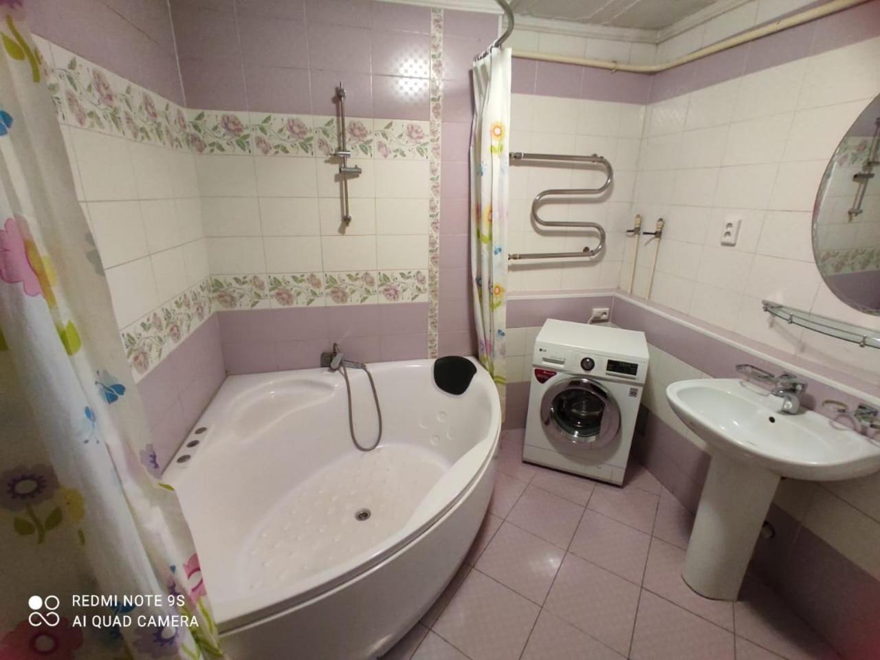 Hostel "Ormanova" 阿拉木图 外观 照片