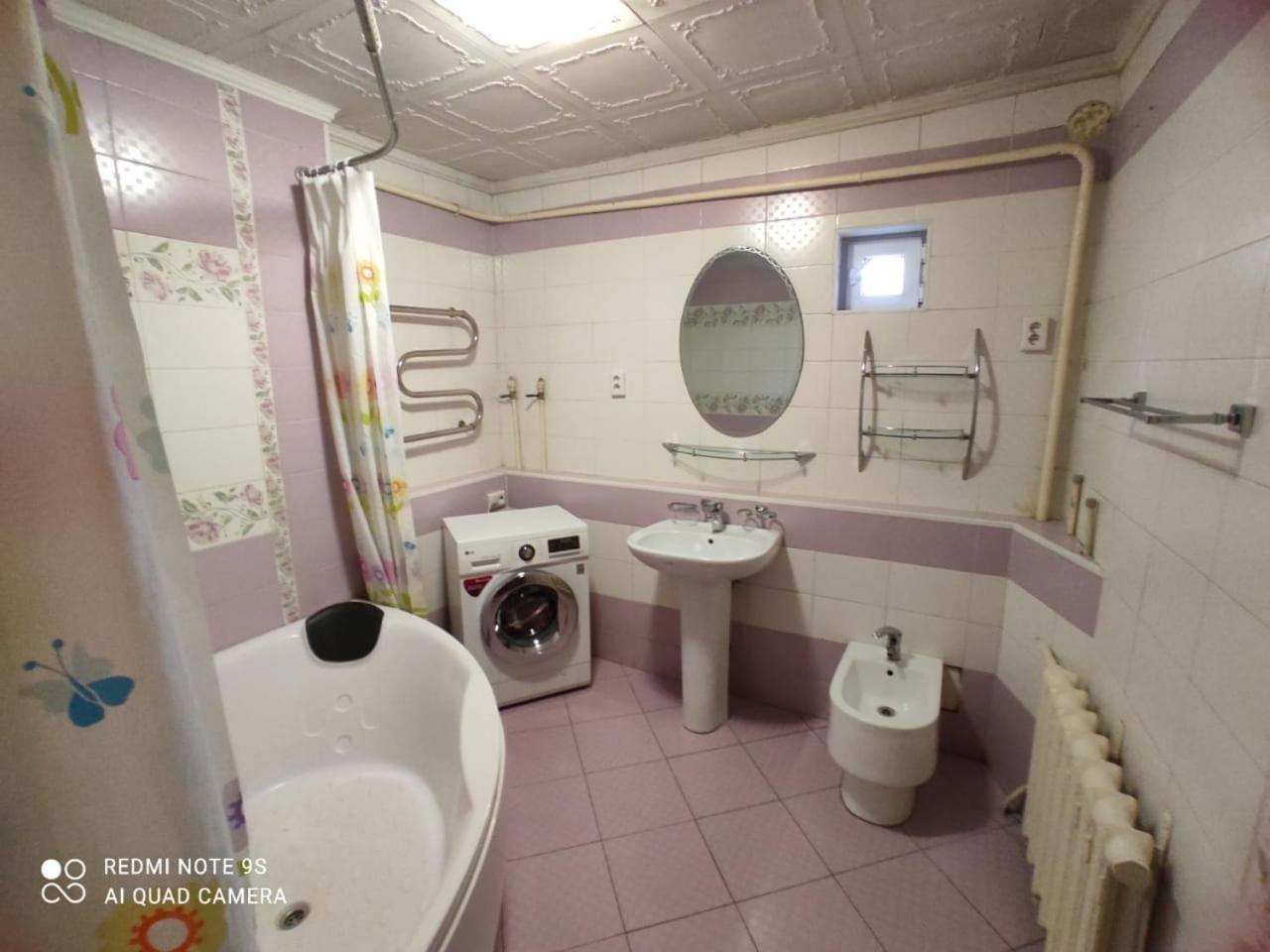 Hostel "Ormanova" 阿拉木图 外观 照片